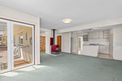 Photo of property in 83 Hampden Street, Picton, 7220