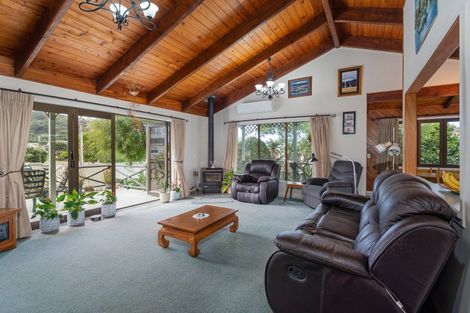 Photo of property in 349 Main Sh25 Road, Tairua, 3508