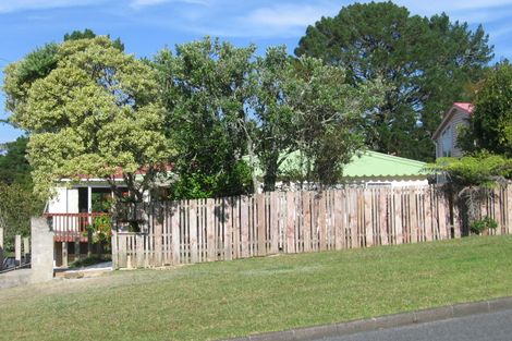 Photo of property in 29 Fairmount Road, Titirangi, Auckland, 0604