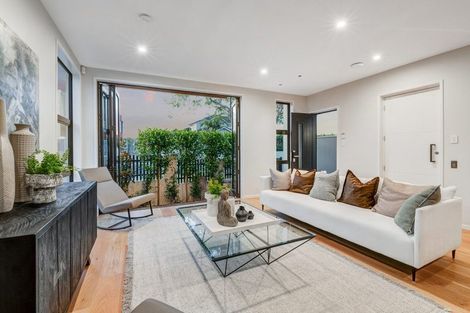 Photo of property in 16b Killarney Street, Takapuna, Auckland, 0622