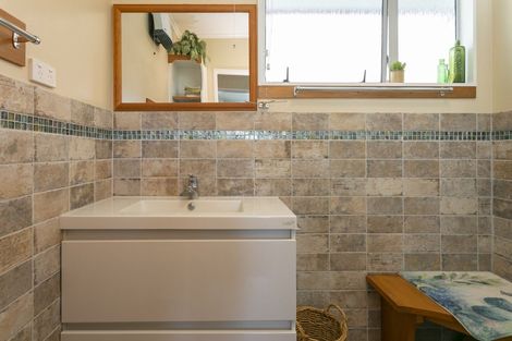 Photo of property in 66 Richmond Avenue, Richmond Heights, Taupo, 3330