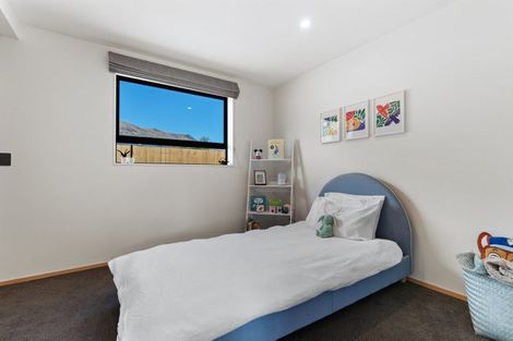 Photo of property in 5 Lakefield Close, Kingston, Athol, 9793