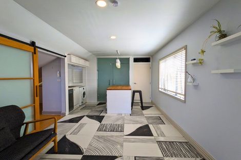 Photo of property in 19 Millstream Drive, Henderson, Auckland, 0610