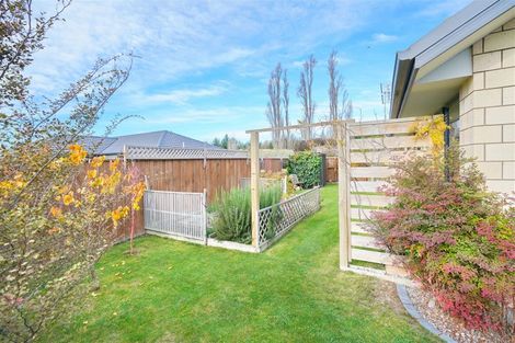 Photo of property in 24 Hakatere Road, Pegasus, 7612