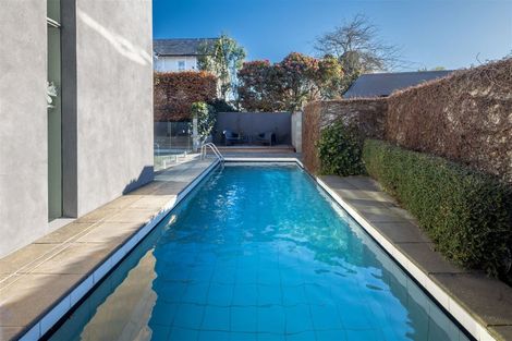 Photo of property in 100 Glandovey Road, Fendalton, Christchurch, 8052