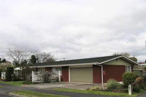 Photo of property in 2 Columba Place, Matua, Tauranga, 3110