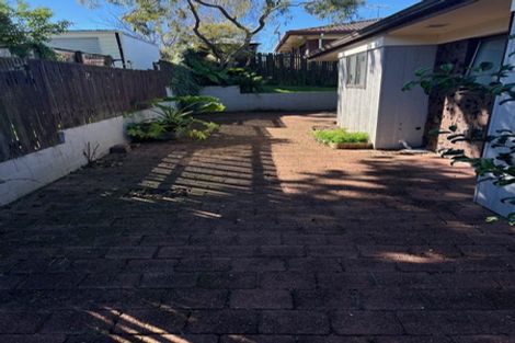 Photo of property in 2/40 Gills Avenue, Papakura, 2110