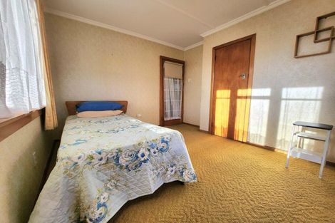 Photo of property in 12 Balmoral Street, Oamaru North, Oamaru, 9400