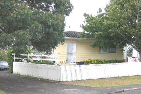 Photo of property in 53 Bayview Road, Bayview, Auckland, 0629