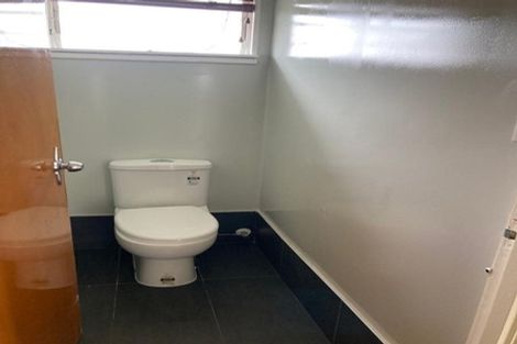 Photo of property in 2/523 Weymouth Road, Weymouth, Auckland, 2103