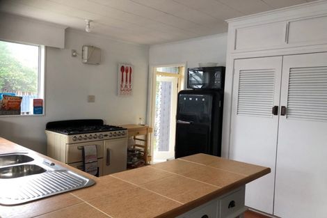 Photo of property in 82 Moana Street, Otaki Beach, Otaki, 5512