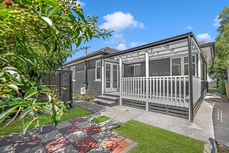 Photo of property in 12 Campbell Street, Leamington, Cambridge, 3432