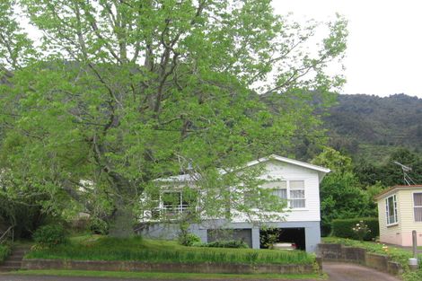 Photo of property in 27 Gilchrist Street, Te Aroha, 3320