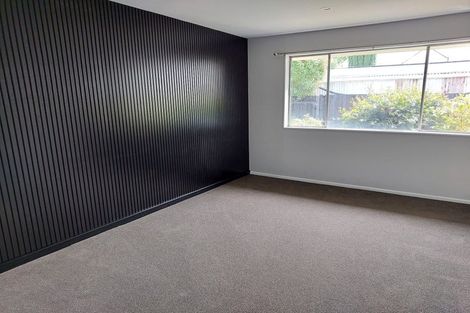Photo of property in 3/92 Shakespeare Road, Waltham, Christchurch, 8023
