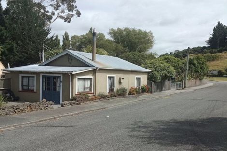 Photo of property in 36 Roxby Street, South Hill, Oamaru, 9400