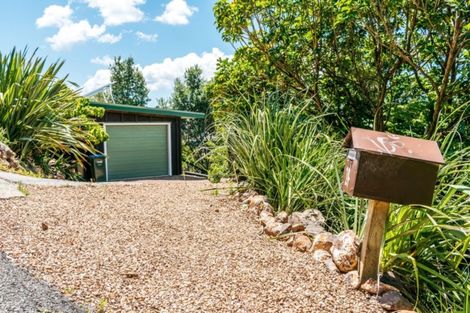 Photo of property in 14 Wellington Road, Surfdale, Waiheke Island, 1081