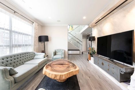 Photo of property in 4 Drumconnell Drive, Flat Bush, Auckland, 2019