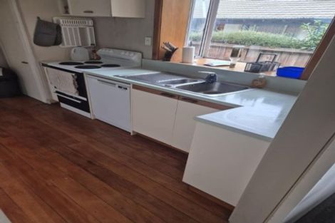 Photo of property in 24 Radbrook Street, Avonhead, Christchurch, 8042