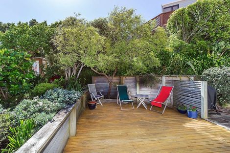 Photo of property in 1 Signallers Grove, Strathmore Park, Wellington, 6022