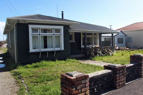 Photo of property in 56 Turumaha Street, Greymouth, 7805