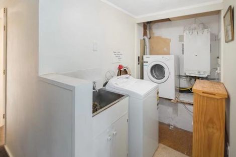 Photo of property in 57 Maupuia Road, Maupuia, Wellington, 6022