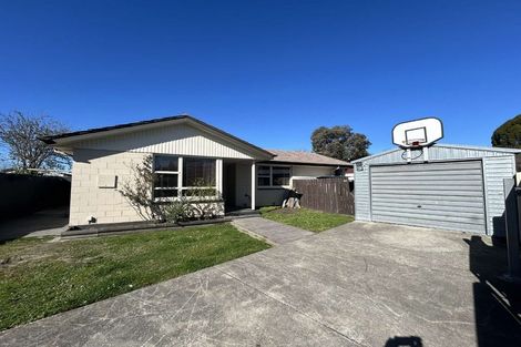 Photo of property in 1/23a Saunders Place, Redwood, Christchurch, 8051