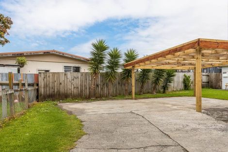 Photo of property in 15a Naumai Place, Spotswood, New Plymouth, 4310