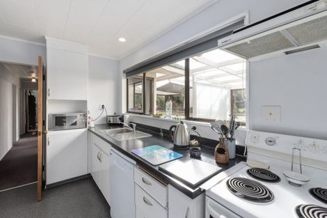 Photo of property in 26 Victoria Terrace, Ohau, Levin, 5570