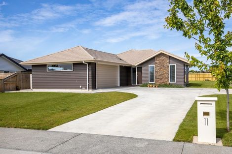 Photo of property in 11 Maple Grove, Solway, Masterton, 5810