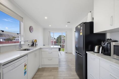 Photo of property in 31 Trafalgar Street, Westown, New Plymouth, 4310