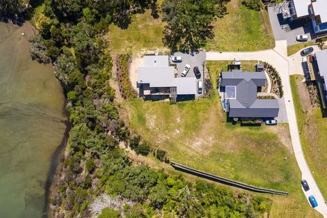 Photo of property in 3 Wendy Hood Way, Snells Beach, 0920