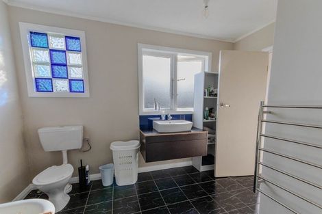 Photo of property in 36 Konini Street, Tawhero, Whanganui, 4501