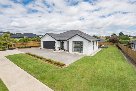 Photo of property in 12 Koi Crescent, Mapua, 7005