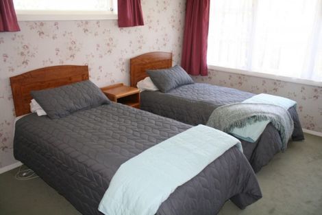 Photo of property in 18 Grant Street, Dannevirke, 4930