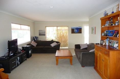 Photo of property in 3/148 Brightside Road, Stanmore Bay, Whangaparaoa, 0932