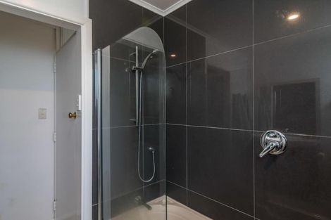 Photo of property in 4 Gavin Road, Raumati Beach, Paraparaumu, 5032