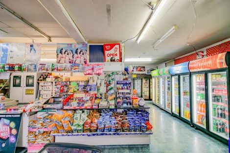 Photo of property in 490 Heads Road, Castlecliff, Whanganui, 4501