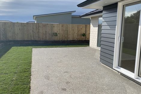 Photo of property in 28c San Priamo Place, Paraparaumu Beach, Paraparaumu, 5032