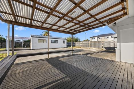 Photo of property in 222 East Tamaki Road, Otara, Auckland, 2023