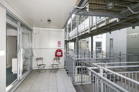 Photo of property in Hanson House, 3b/27 Hanson Street, Mount Cook, Wellington, 6021