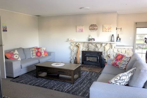 Photo of property in 96 Porangahau Road, Waipukurau, 4200