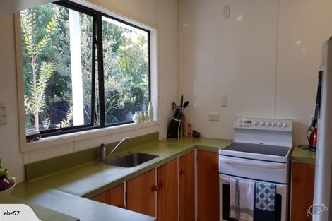 Photo of property in 56 Woodside Road, Massey, Auckland, 0614