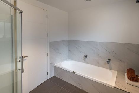 Photo of property in 97b Mount Pleasant Road, Mount Pleasant, Christchurch, 8081