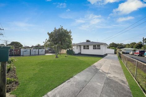 Photo of property in 97 Tidal Road, Mangere, Auckland, 2022