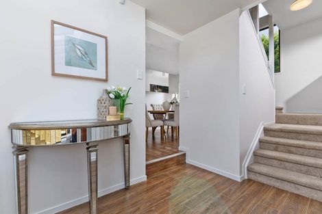 Photo of property in 2/51 Seaton Road, Murrays Bay, Auckland, 0630