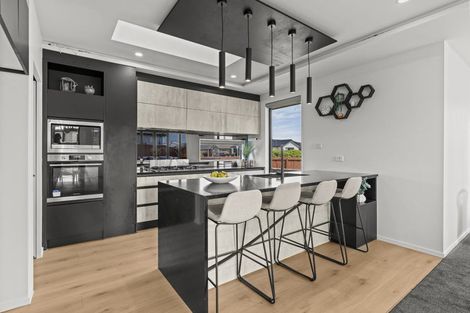 Photo of property in 5 Skibbereen Drive, Halswell, Christchurch, 8025