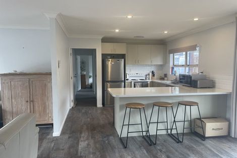 Photo of property in 4b Queen Road, Bellevue, Tauranga, 3110