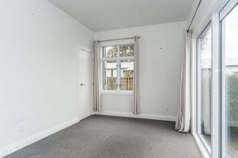 Photo of property in 44 Mortimer Terrace, Aro Valley, Wellington, 6021