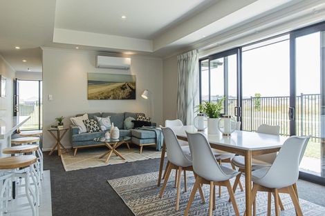 Photo of property in 11 Puroto Place, One Tree Point, 0118