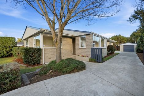 Photo of property in 5 Birkenhead Street, Avonhead, Christchurch, 8042